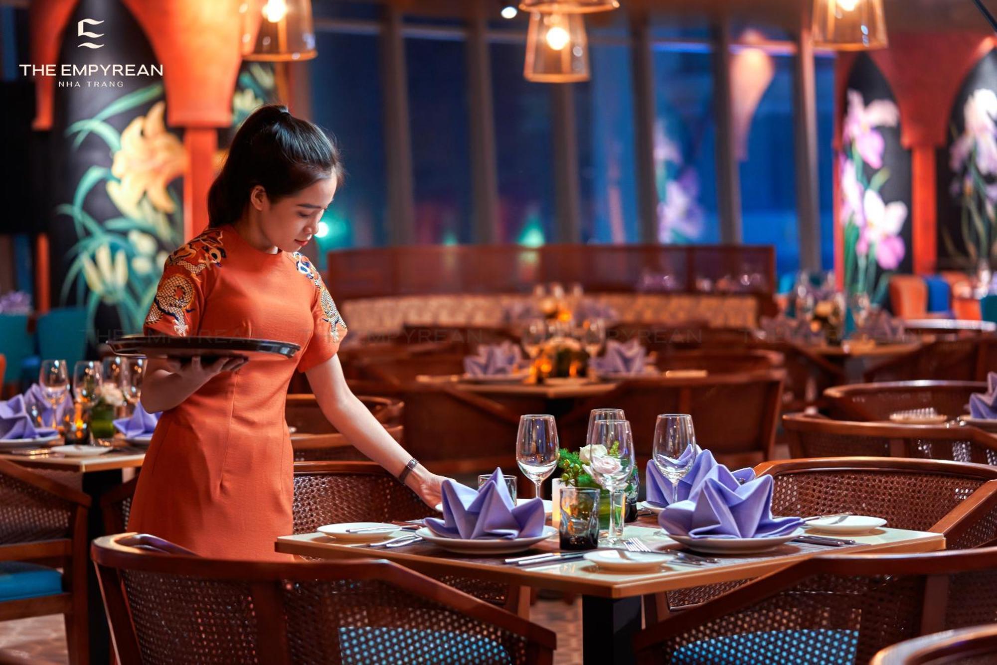 The Empyrean Nha Trang Hotel Buitenkant foto